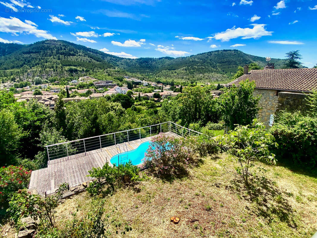 Maison à AUBENAS