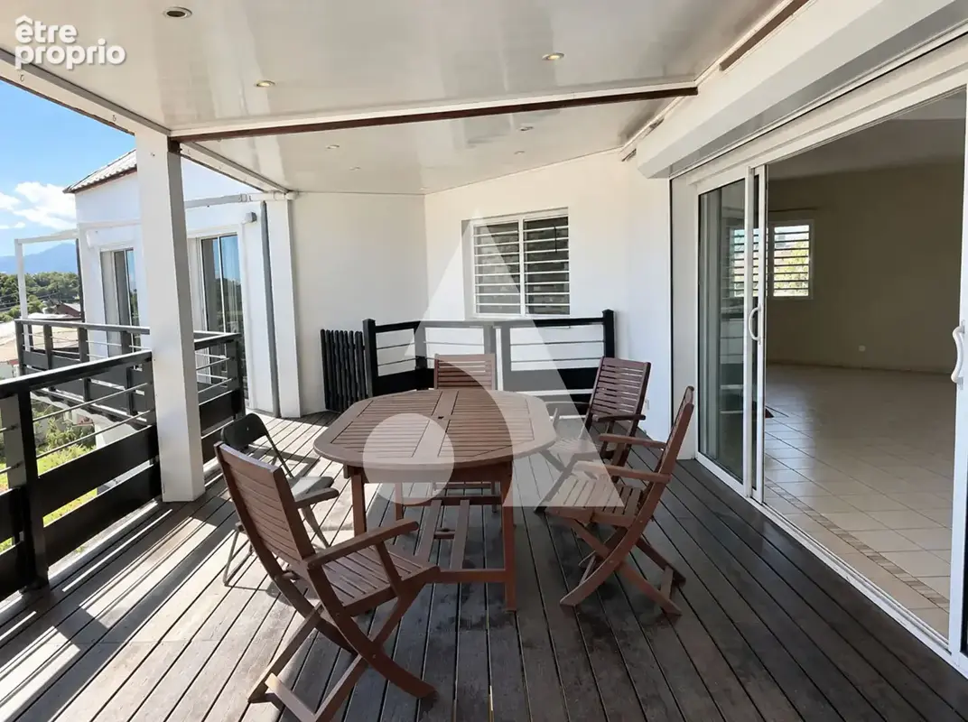 Grande maison familiale  plus de 200 m² beaux volumes - photo 11