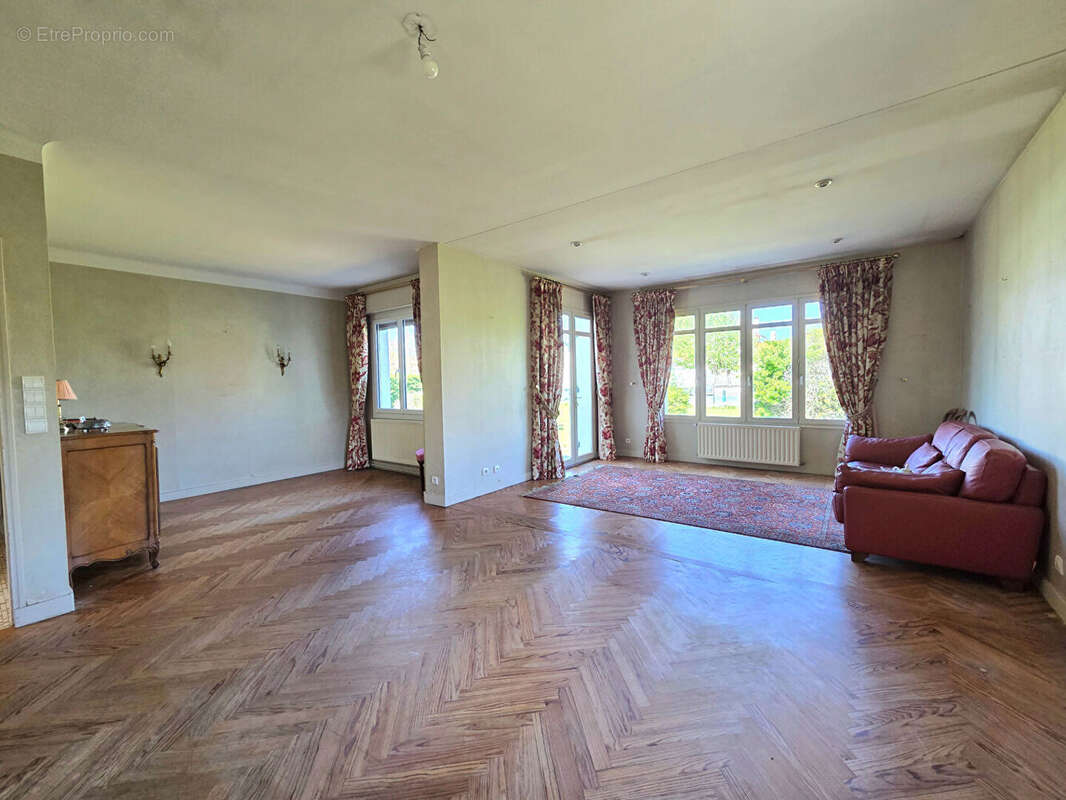 Maison à MARCHEPRIME