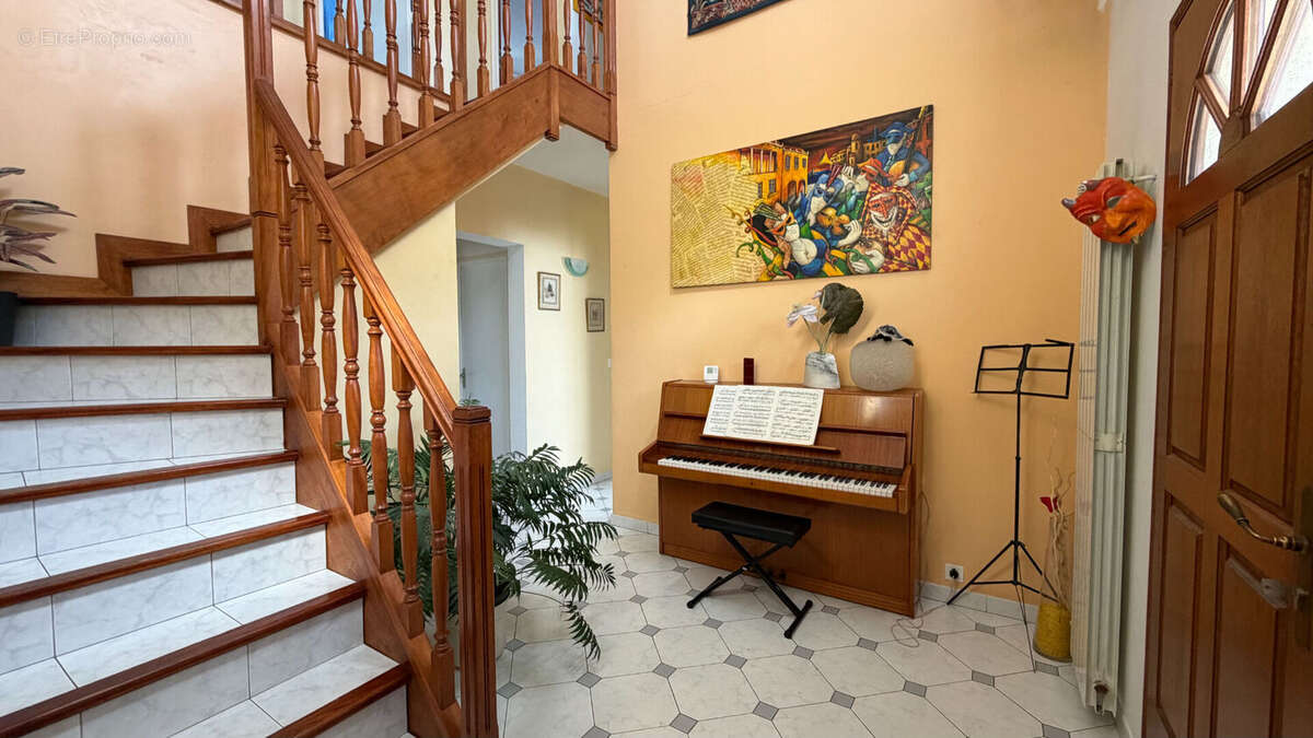 Maison à LIVRY-GARGAN