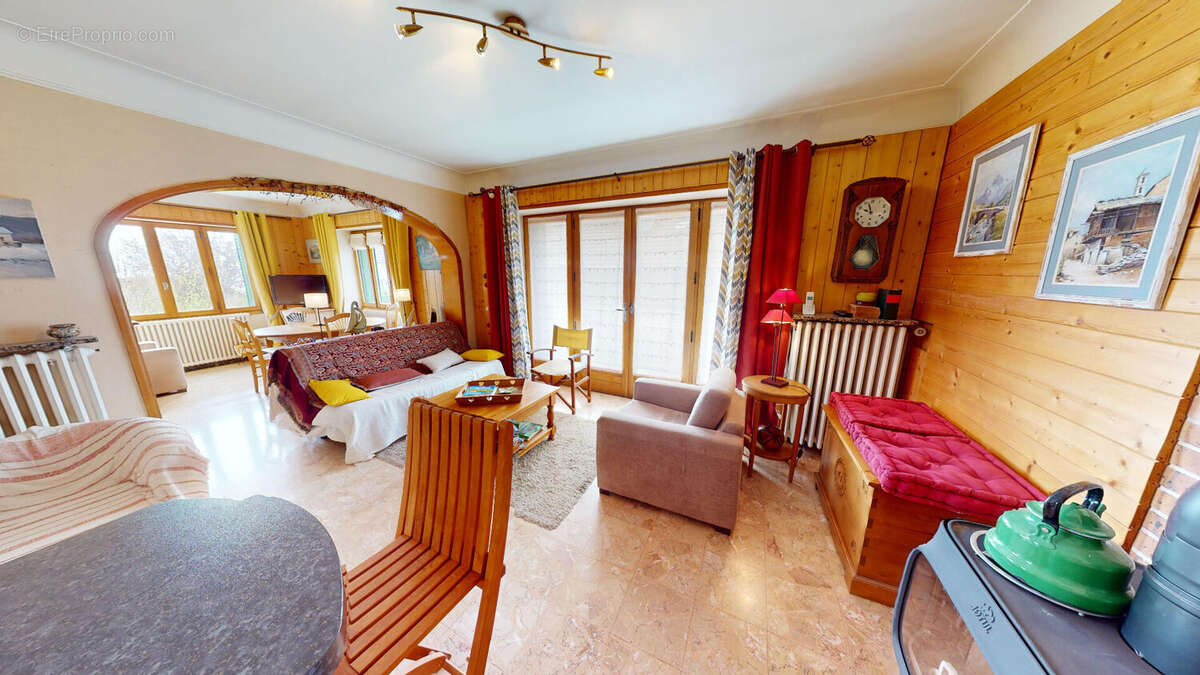 Maison à ORDONNAZ