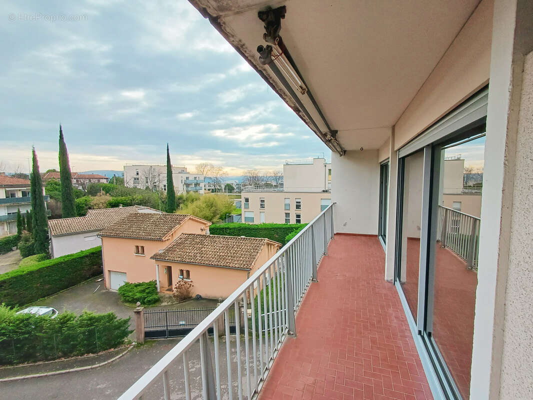 Appartement à AUBENAS