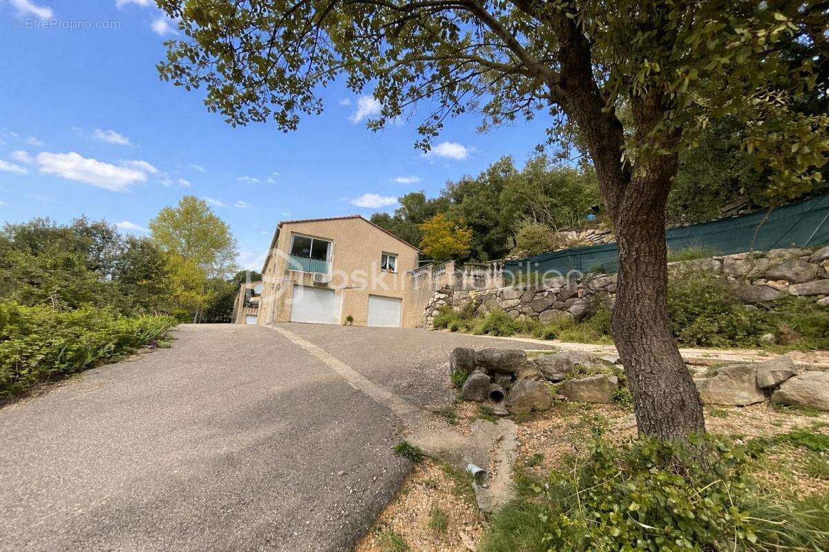 Maison à BRANOUX-LES-TAILLADES