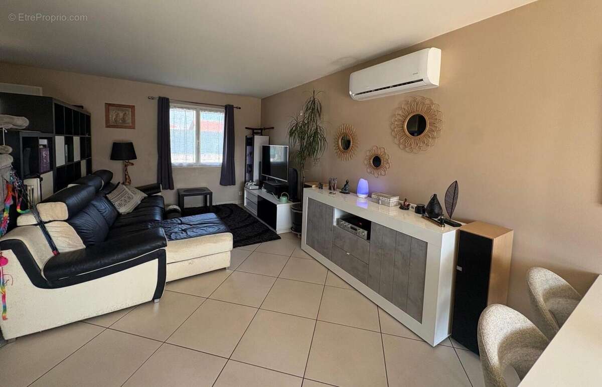 Maison à BEAUREPAIRE