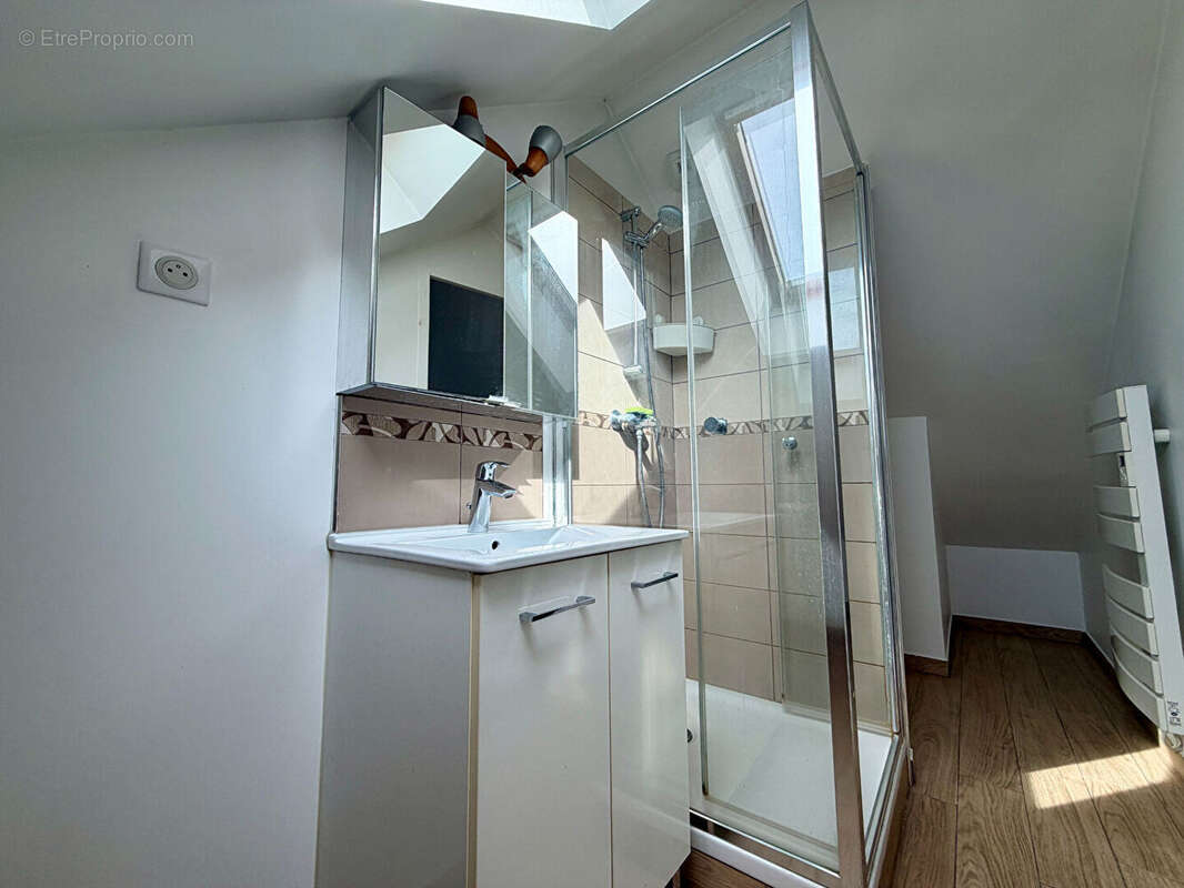 Appartement à LE PERRAY-EN-YVELINES
