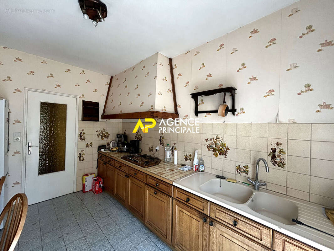 BEZONS _ CENTRE VILLE _Maison 51 m2 et dependence - photo 7