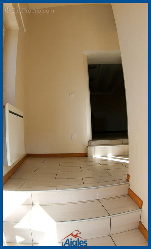 Maison à ANTOINGT