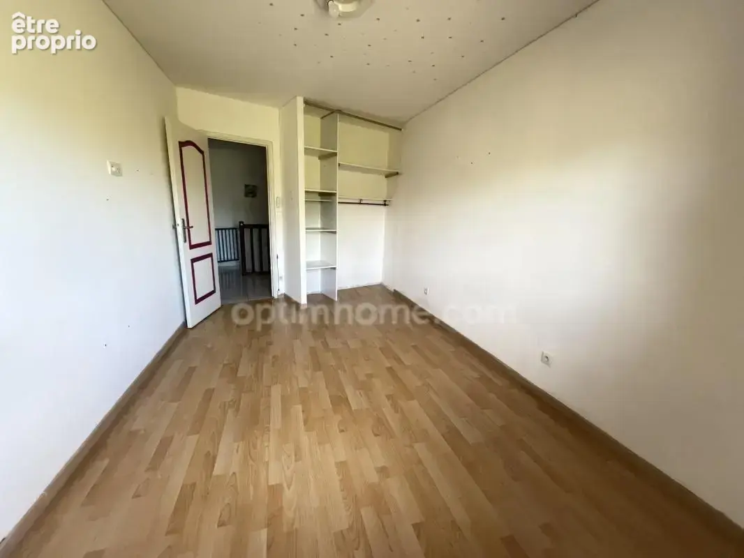 Maison 135m2 : 4 chambres + garage + jardin - photo 7