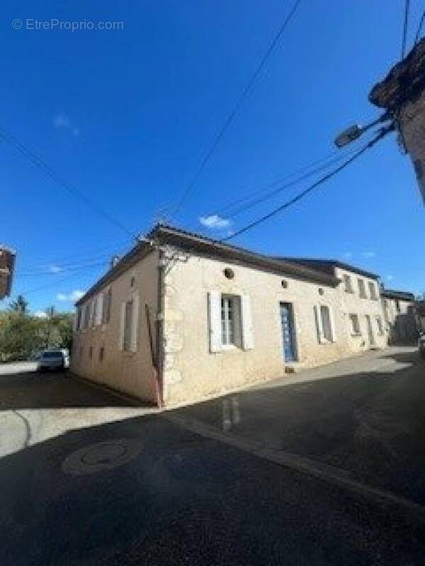 Photo 1 - Maison à LAROQUE-TIMBAUT