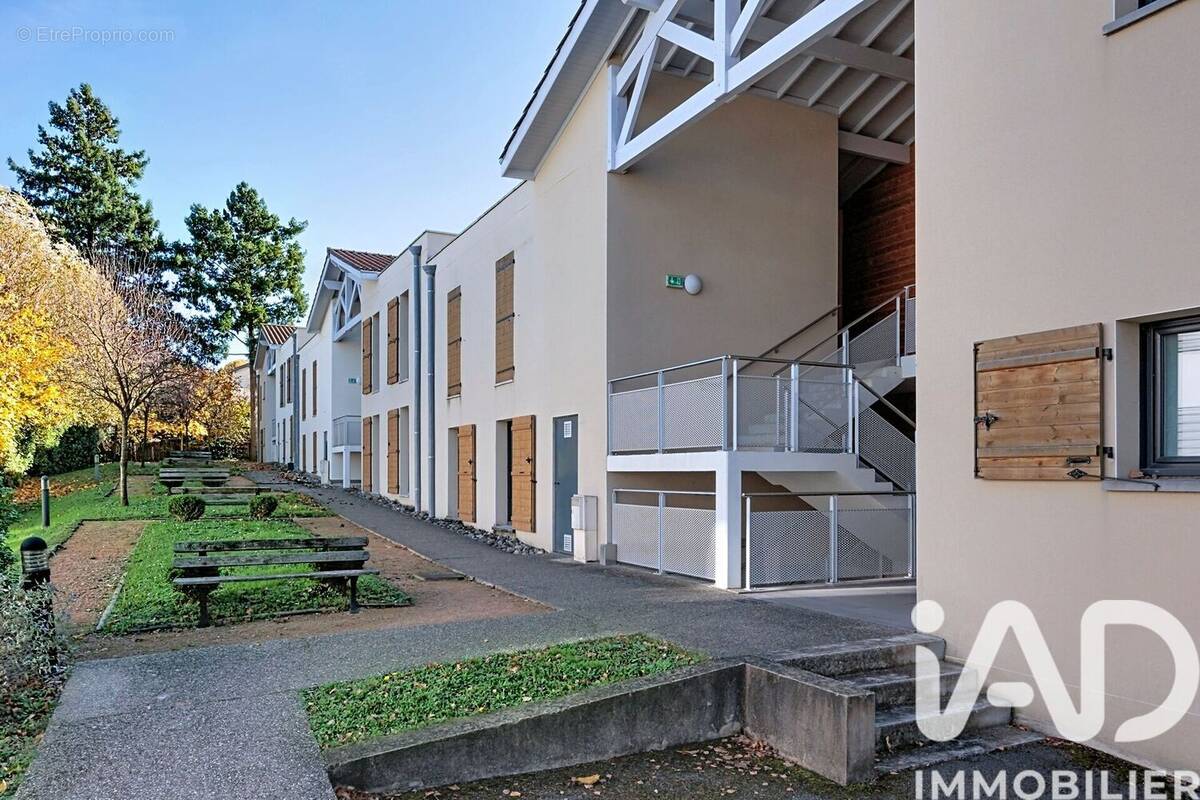 Photo 1 - Appartement à SAINTE-FOY-LES-LYON