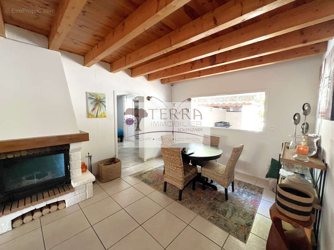 Vente en viager bouquet 50.000€ rente mensuelle 828€ - aleria - photo 3
