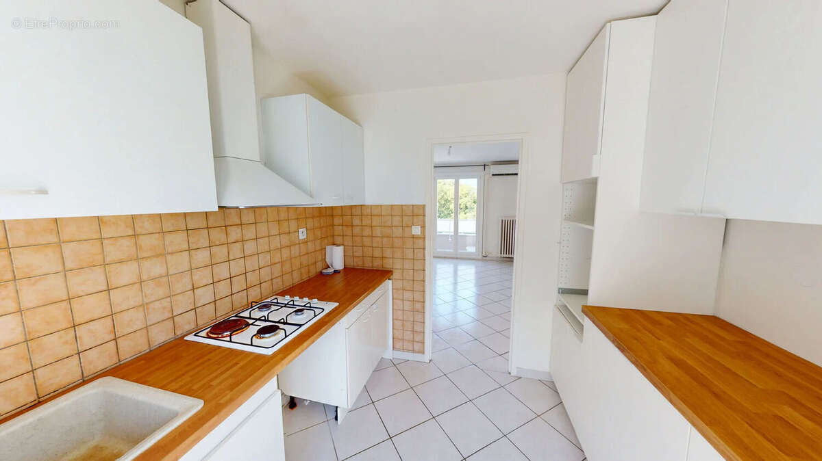 Appartement à DOMENE