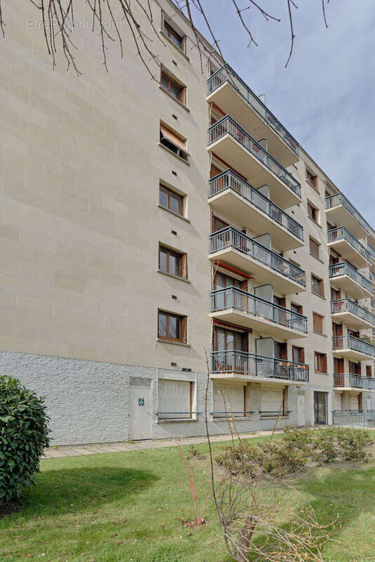 Appartement à COLOMBES