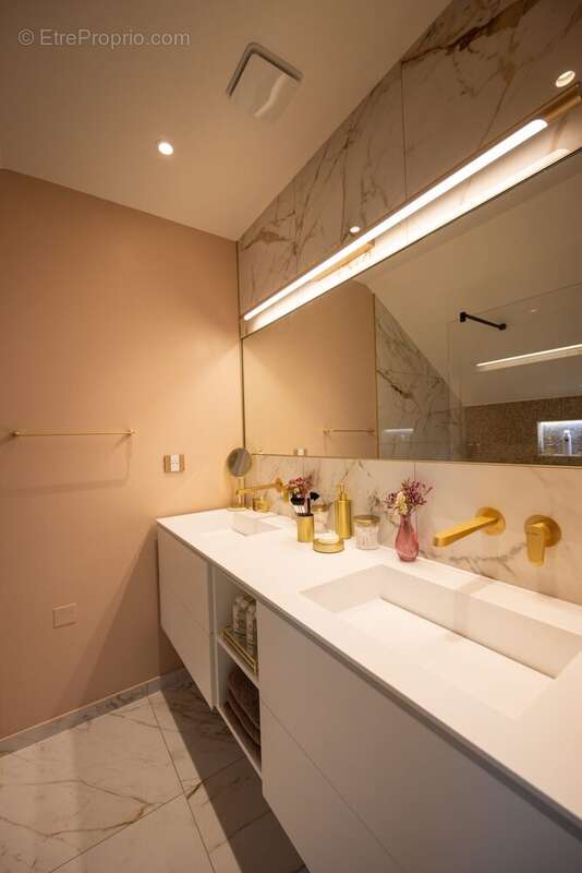 Maison 300 m² à Saint-Malo  - photo 7