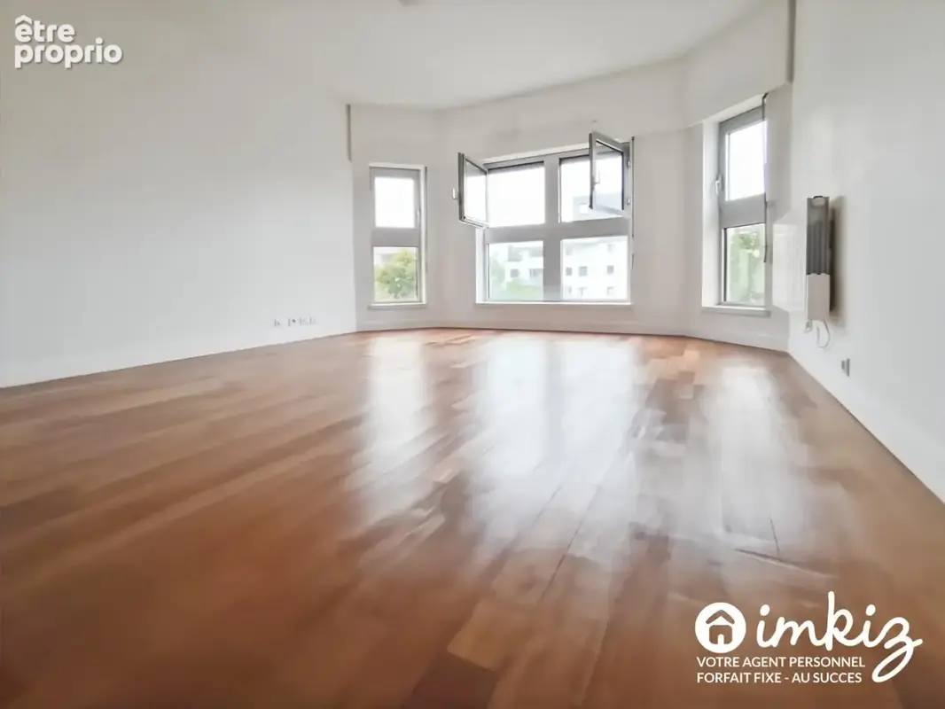 Appartement à SURESNES