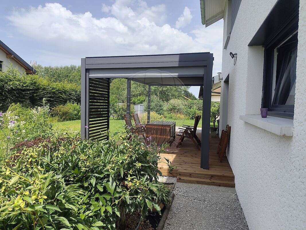 Maison à AMANCY