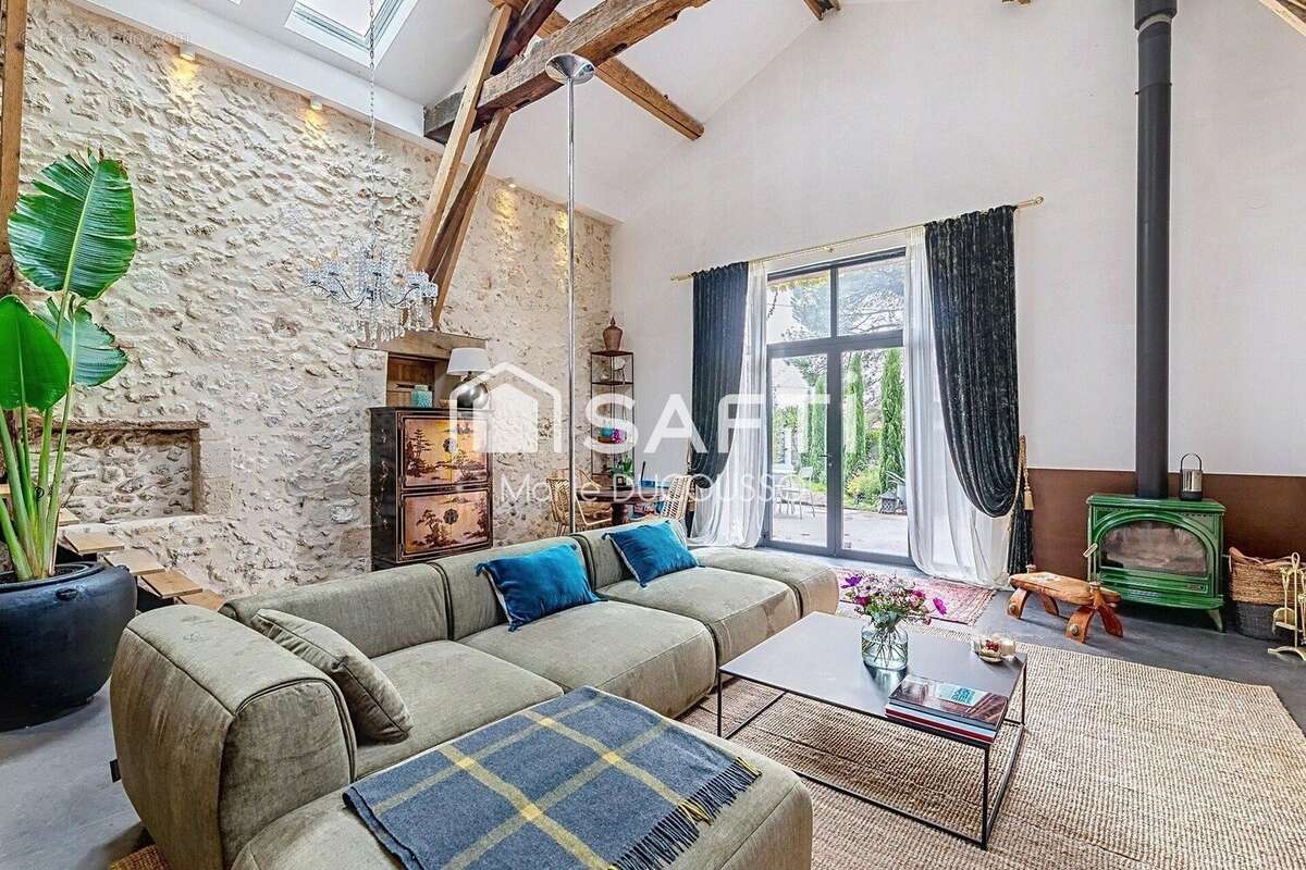 Photo 2 - Maison à LAMOTHE-MONTRAVEL