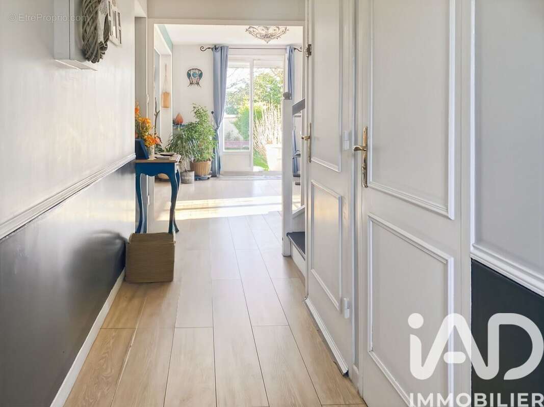 Photo 5 - Maison à BRIE-COMTE-ROBERT