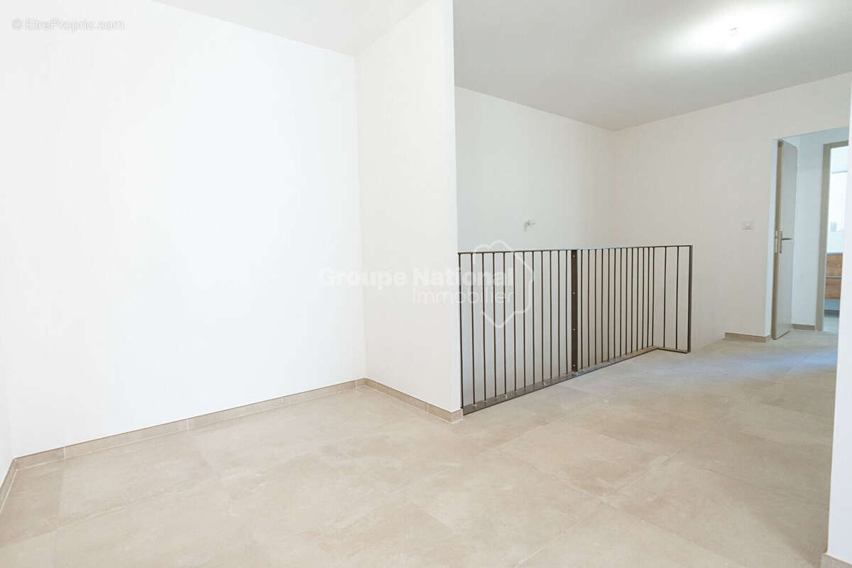Maison à NIMES