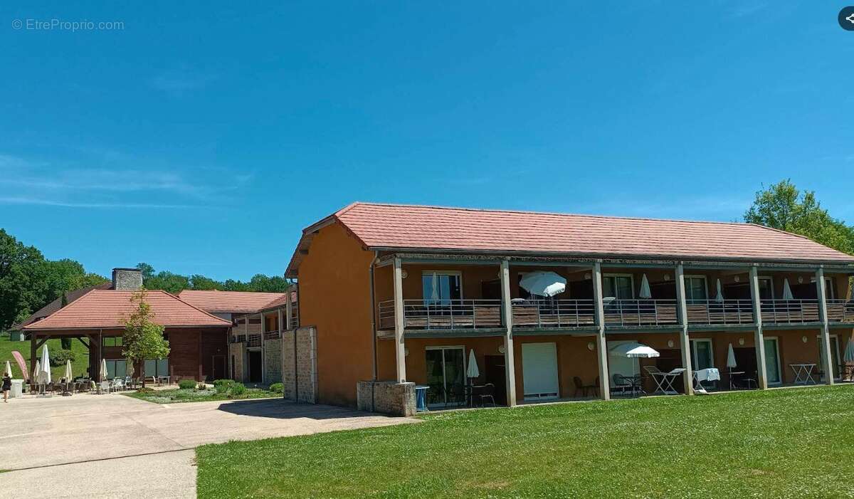 INVESTISSEMENT LOCATIF  ALVIGNAC - Résidence Belambra Clubs Les Portes De Dordogne**** - 5.56%  de rentabilité. - photo 14