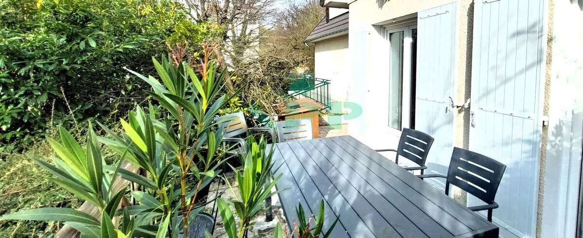 Maison à ATHIS-MONS