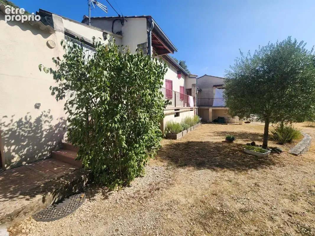 Saint-Jean-du-Pin – Maison ancienne de 100 m² avec piscine sur 2040 m² de terrain, au calme à proximité d’Alès - photo 11