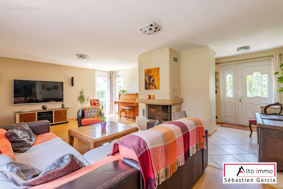 Maison à SOULTZ-SOUS-FORETS