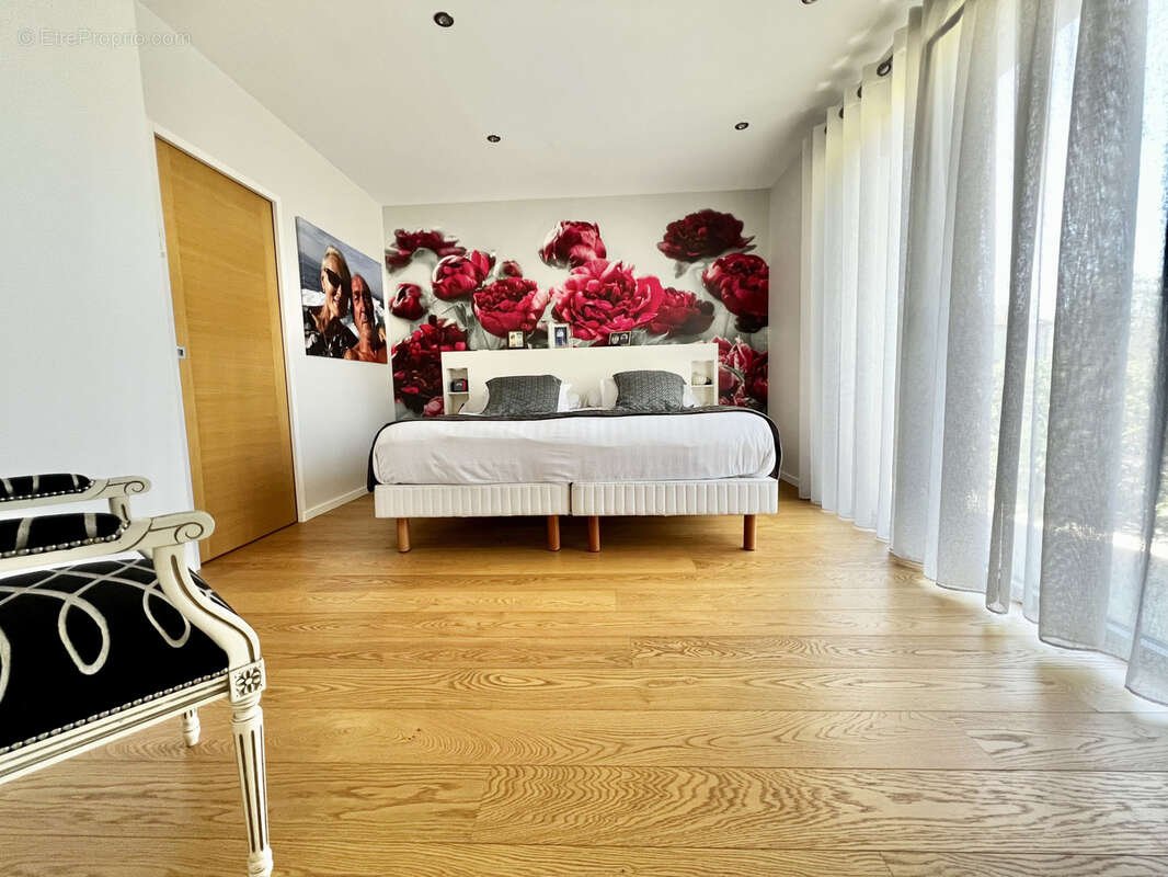 Villa d’architecte aux prestations hauts de gamme - photo 9