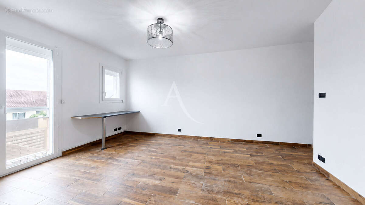 Appartement Pontault Combault 2 pièce(s) 45 m2 - photo 7