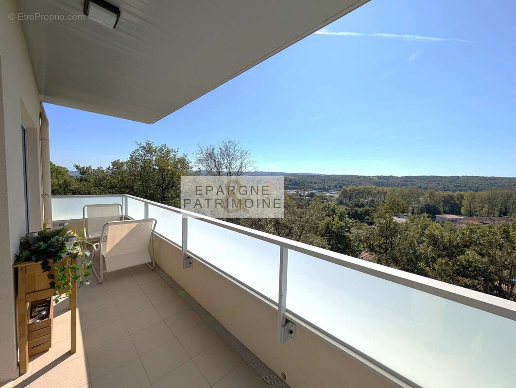 n°9 - Appartement à L'ISLE-D'ABEAU