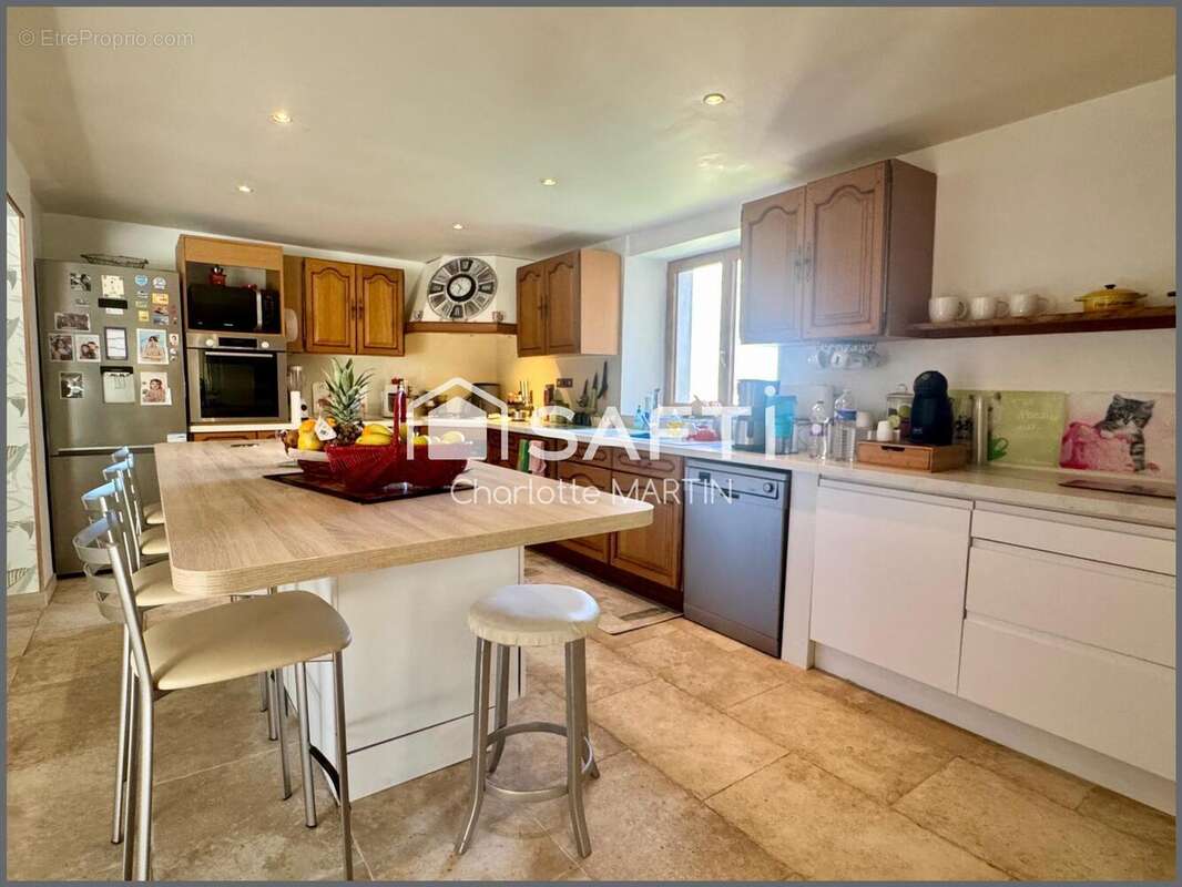 Maison 172 m² à Genouilly  - photo 6