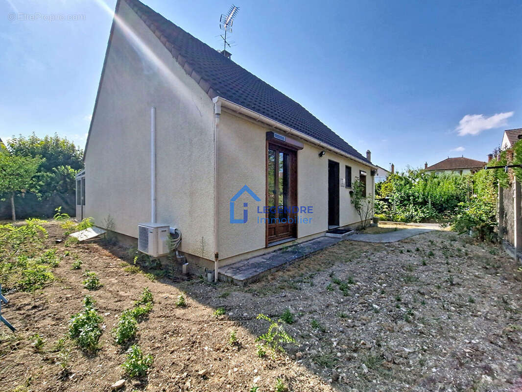 Maison La Frette Sur Seine  124 m² - photo 11
