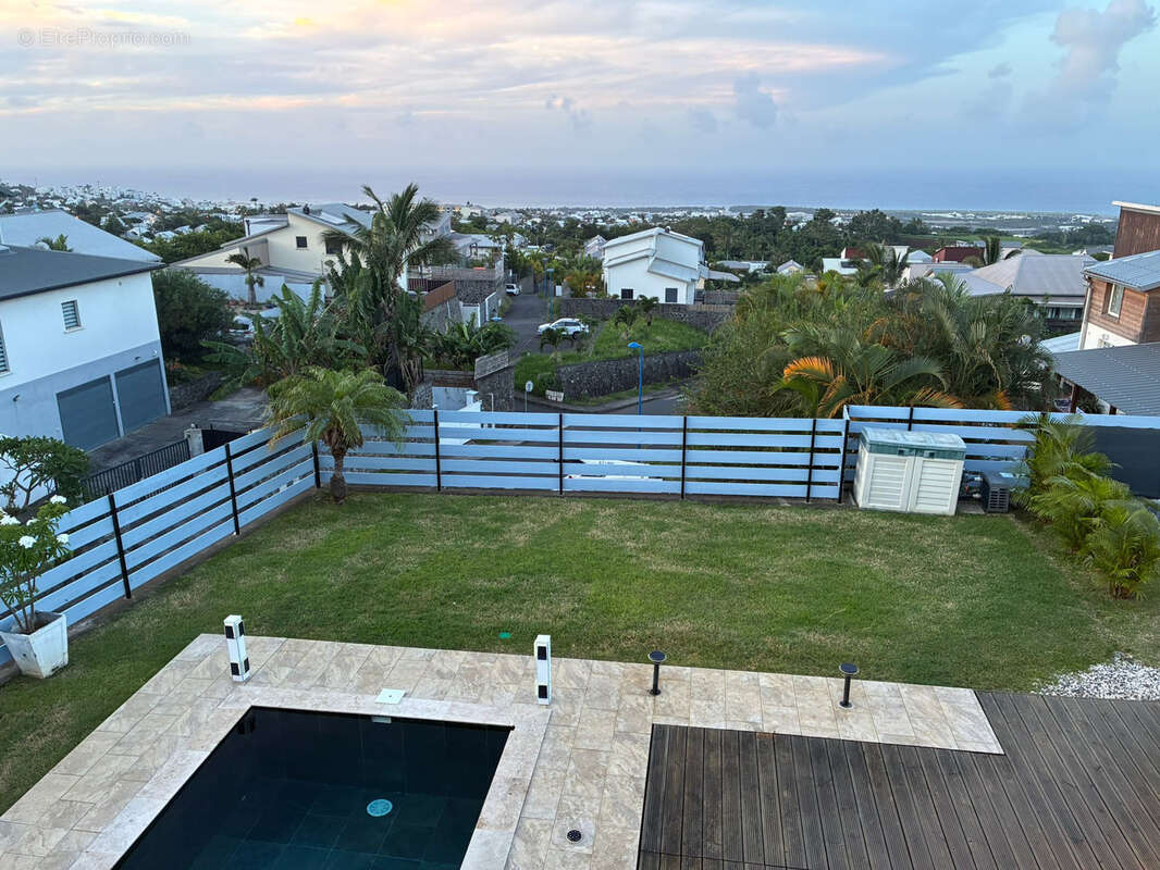 Maison à SAINT-DENIS