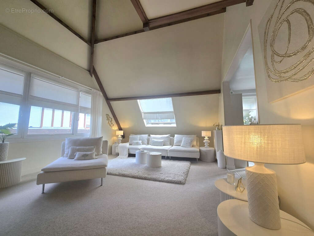 Appartement à BENERVILLE-SUR-MER