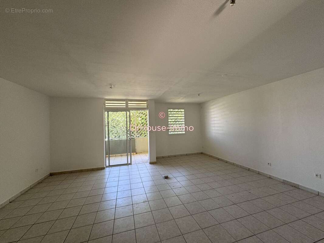 Appartement à SAINT-MARTIN