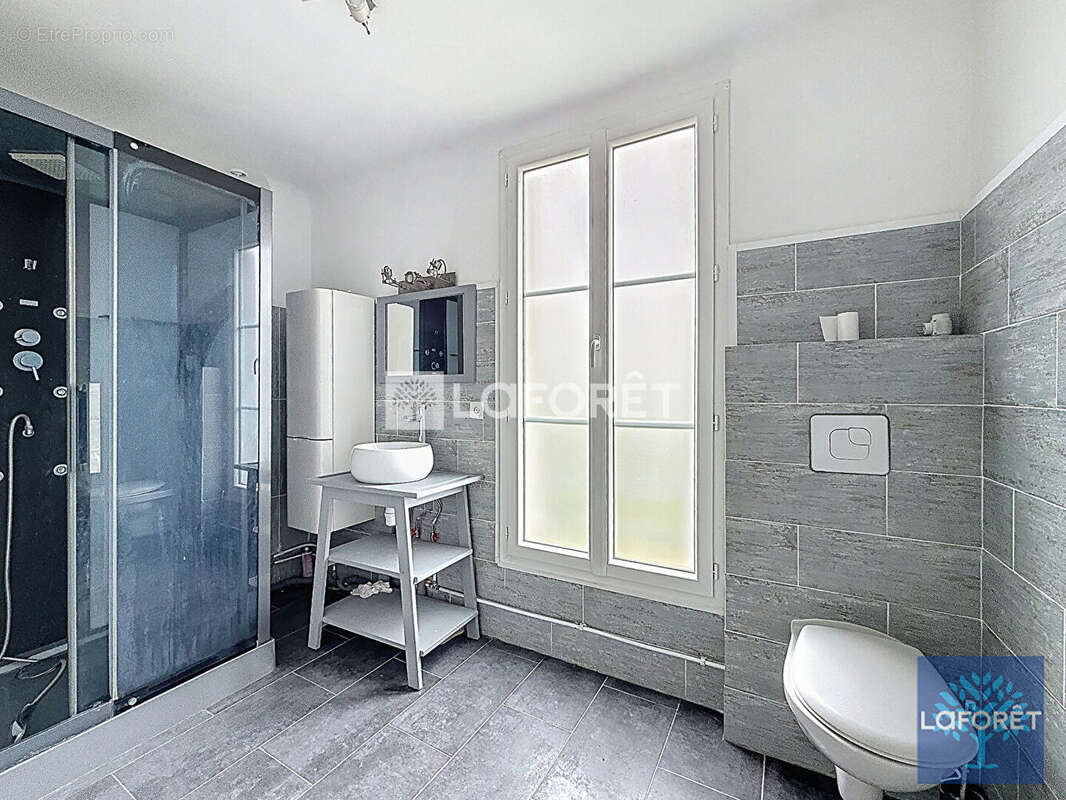 Maison à VIGNEUX-SUR-SEINE
