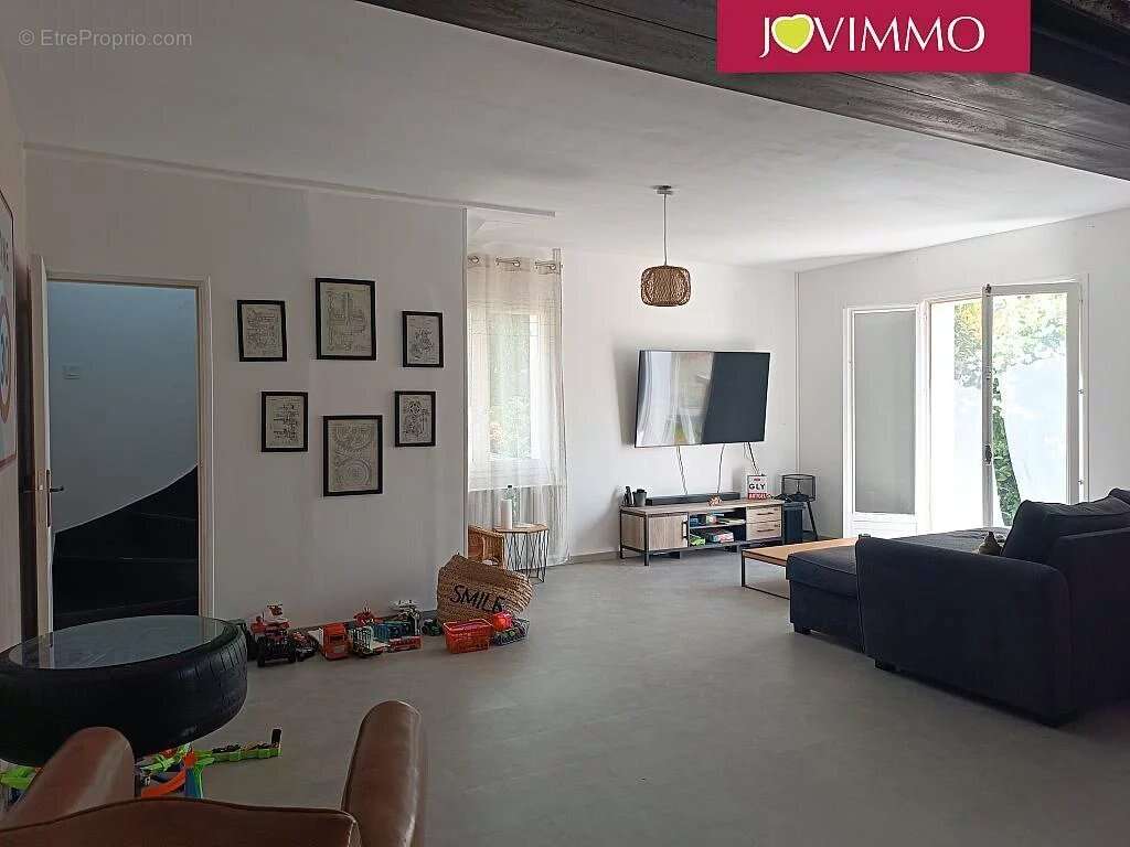 Maison à PREVERANGES