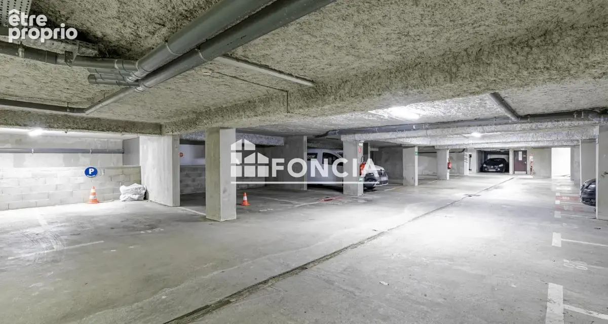 Studio Parking Gare - photo 11