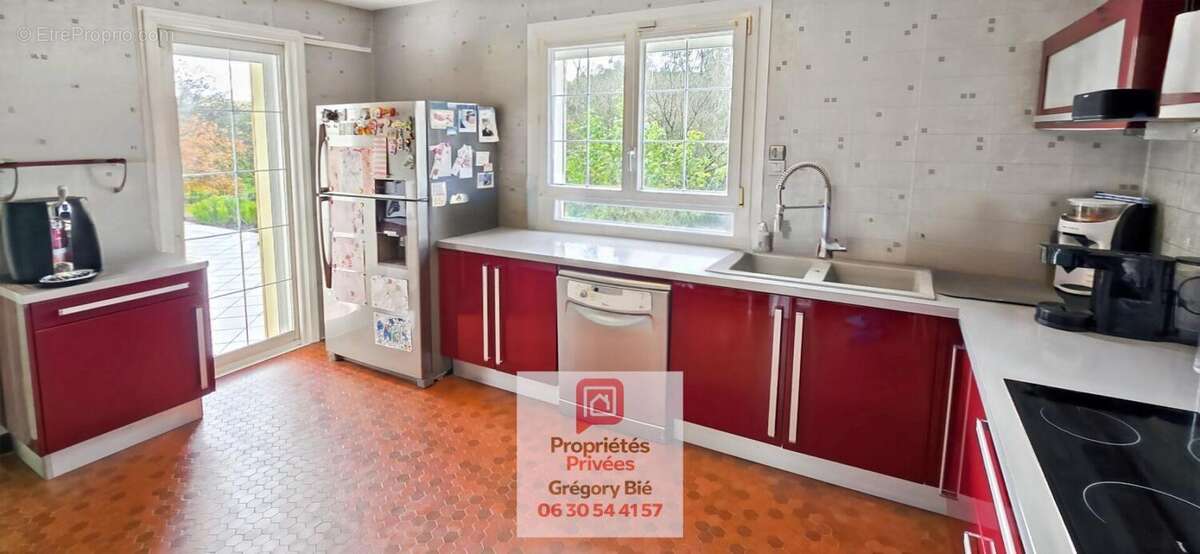 Maison 5 pièce(s) 190 m2 - photo 9