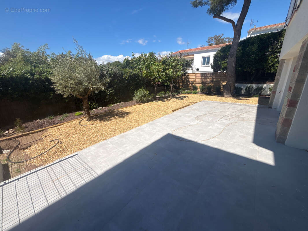 Appartement à SAINT-RAPHAEL