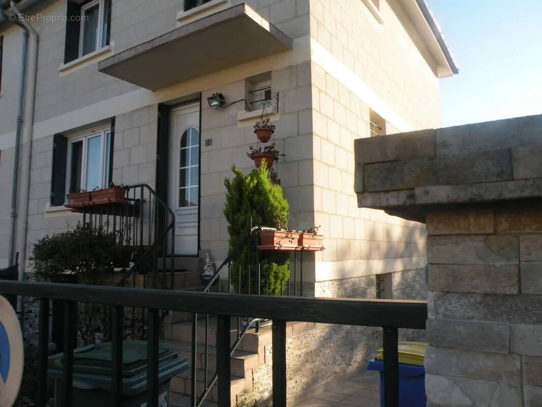 Maison à DRANCY