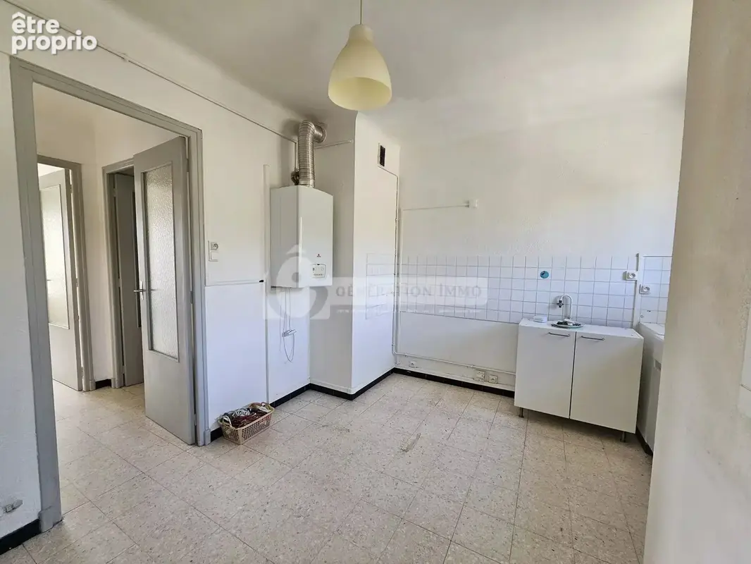 Appartement 61 m2 Résidence  "LE PROVENCE"  ARLES - photo 6