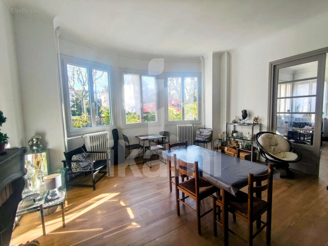 Maison à ROMANS-SUR-ISERE