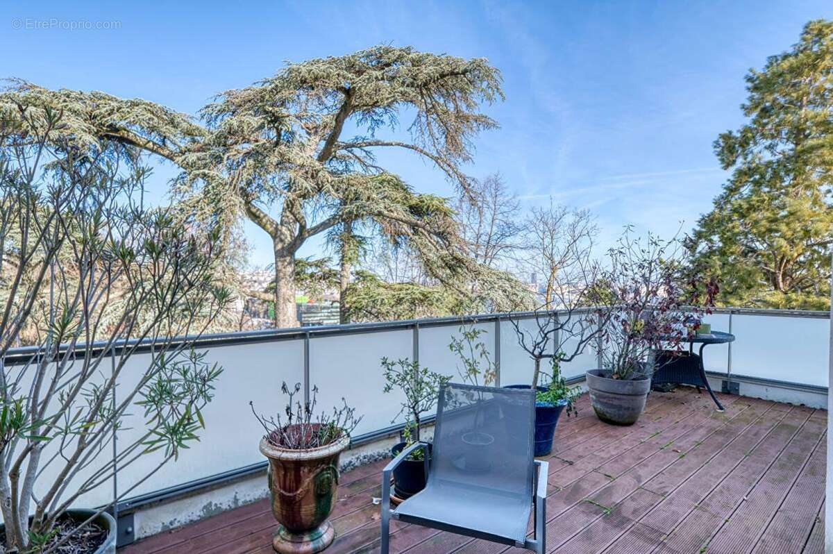 Appartement à LA MULATIERE