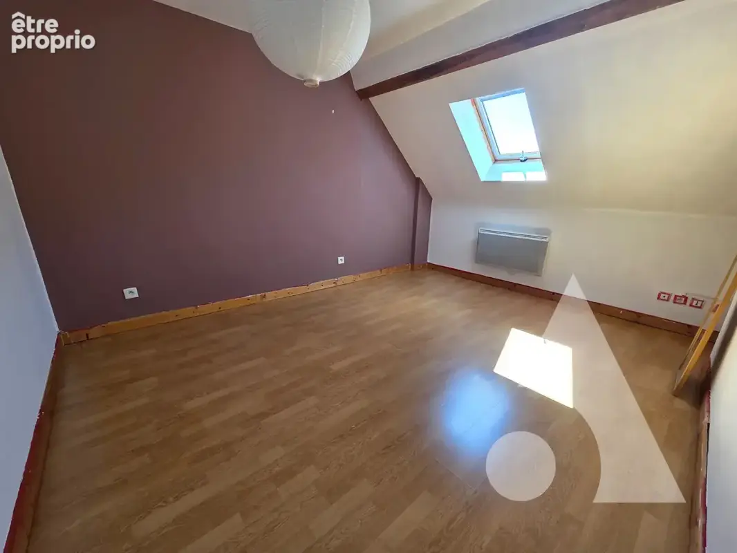 Maison de ville + extérieur au centre de CHAUSSIN - photo 6