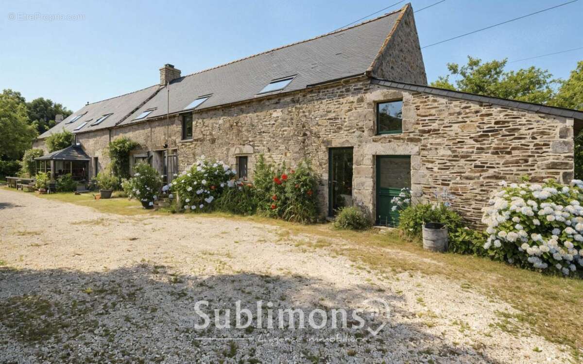 Maison à QUESTEMBERT