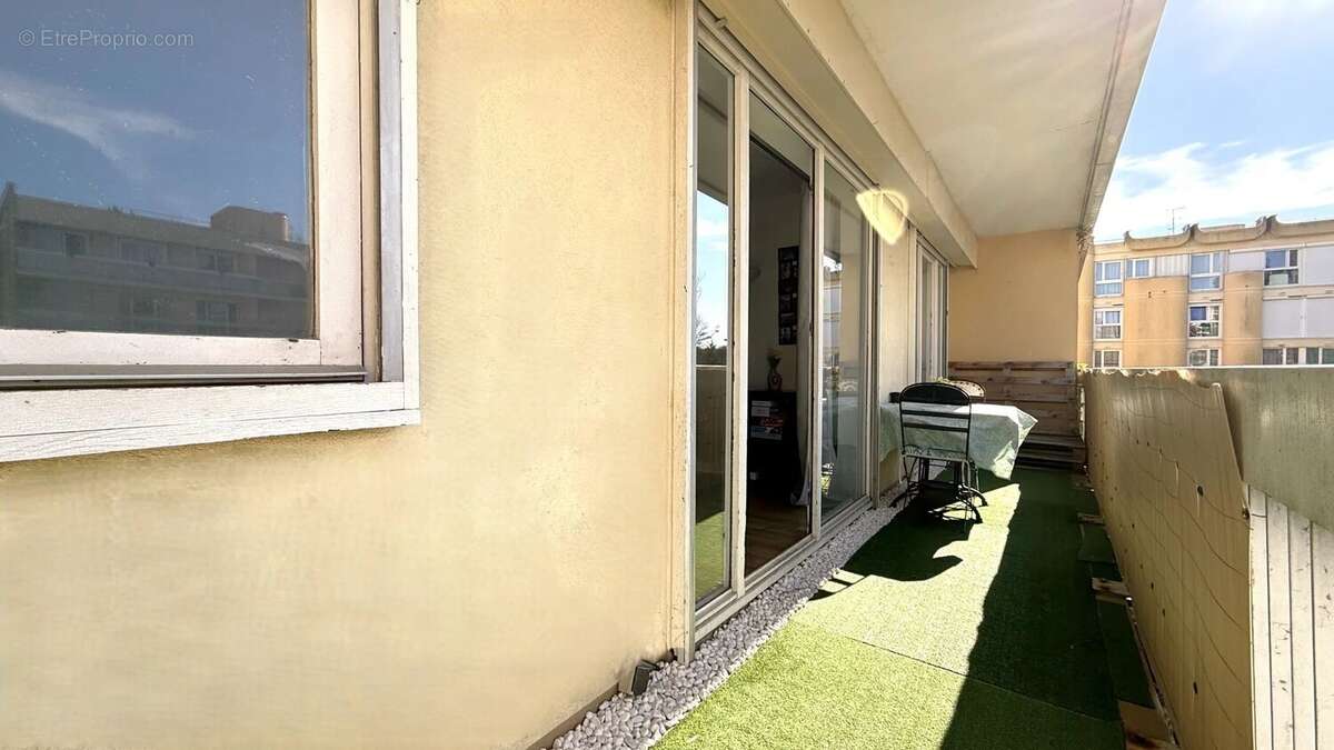 Appartement à ELANCOURT