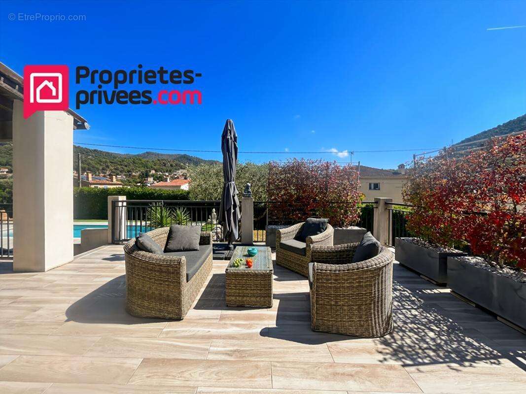 Maison à TOURRETTE-LEVENS