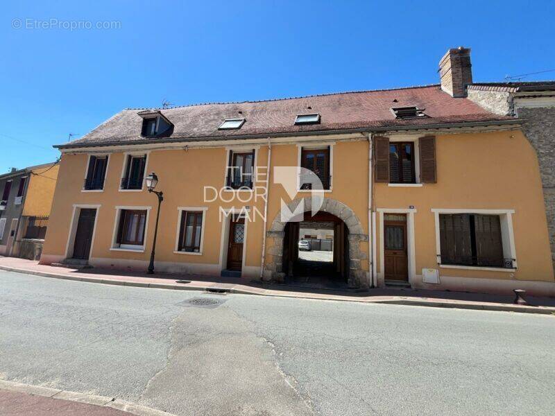 Appartement à BONNELLES