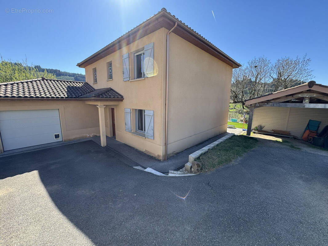 Photo 1 - Maison à AMPLEPUIS